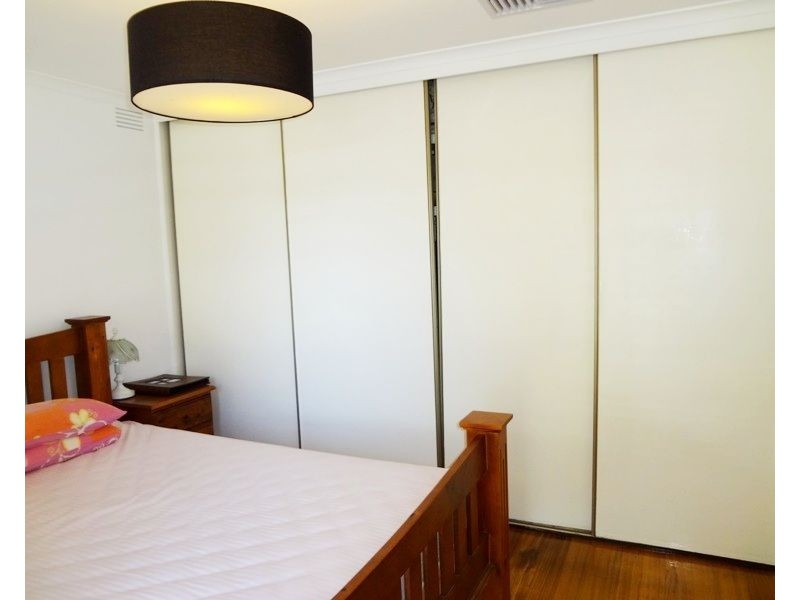 5 Severn Street, Epping VIC 3076