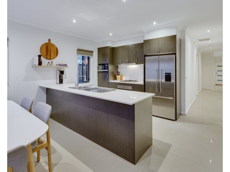 41 Nundroo Crescent, Wollert VIC 3750