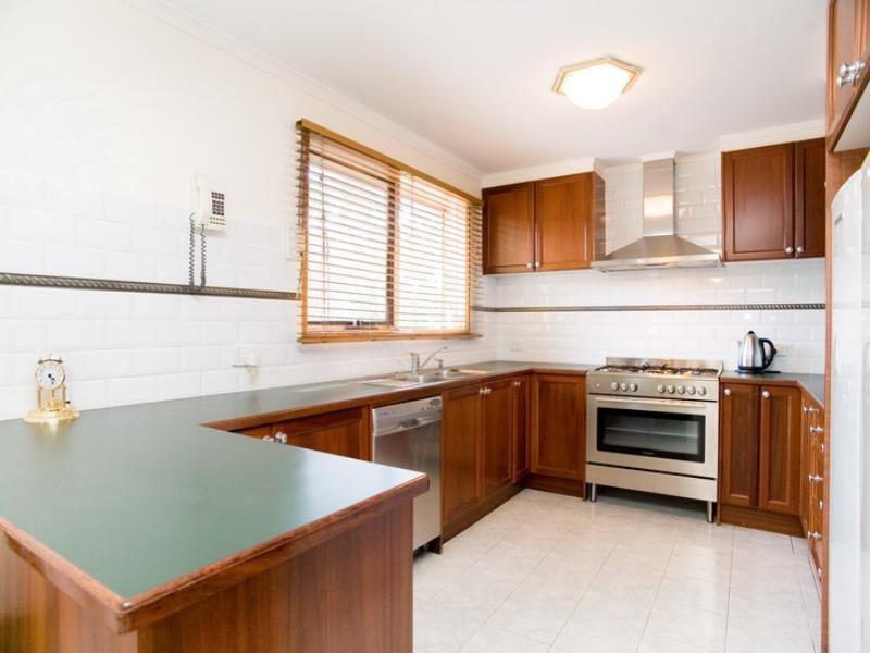 5 Epsom Avenue, Epping VIC 3076