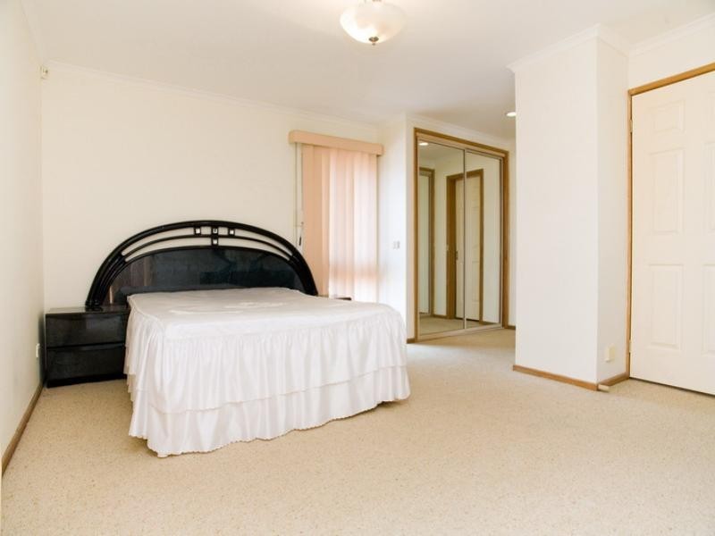 5 Epsom Avenue, Epping VIC 3076