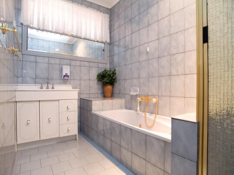 48 Herman Road, Lalor VIC 3075