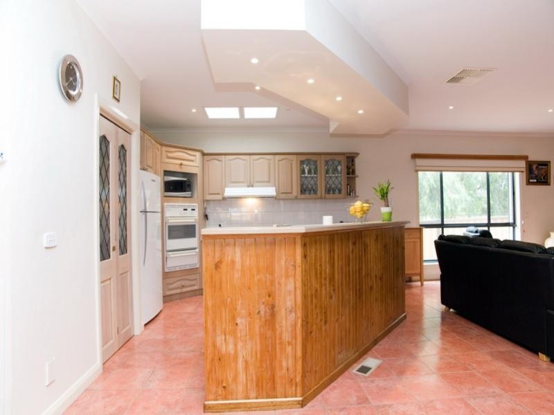 5 Jaguar Court, Epping VIC 3076