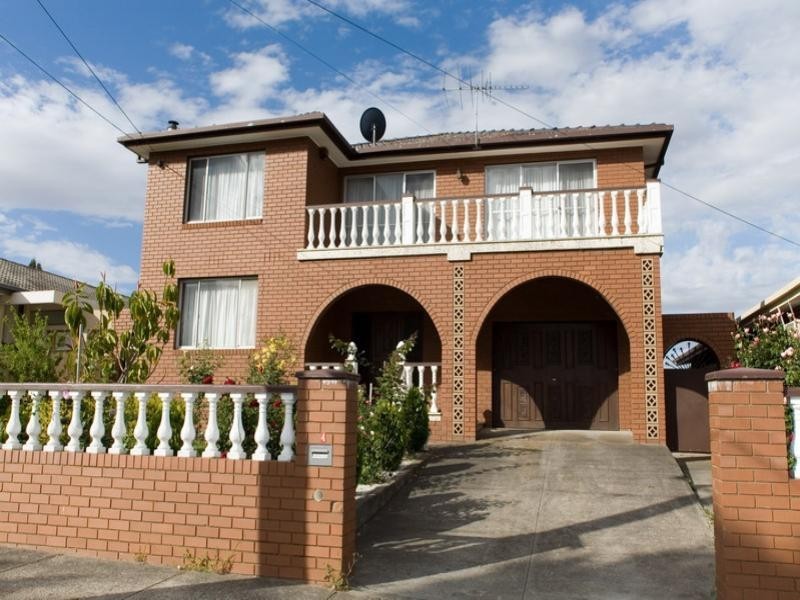 34 Banksia Avenue, Thomastown VIC 3074