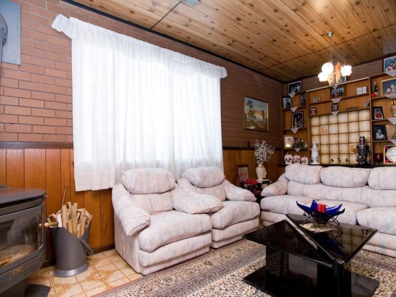 34 Banksia Avenue, Thomastown VIC 3074