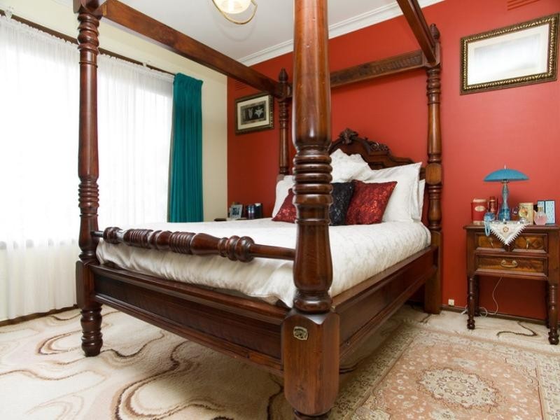 34 Banksia Avenue, Thomastown VIC 3074