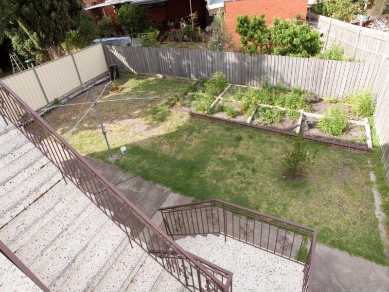 34 Banksia Avenue, Thomastown VIC 3074