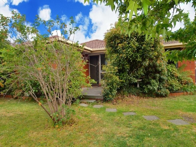 118 Curtin Avenue, Lalor VIC 3075