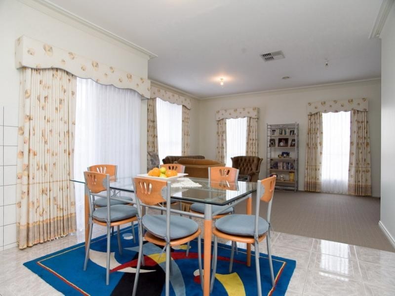 16 Beccia Avenue, Epping VIC 3076