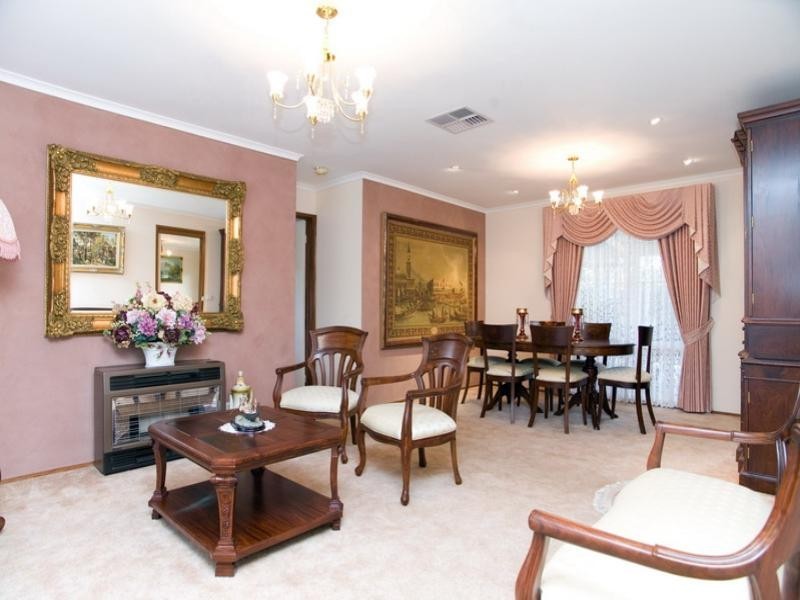 5 Bamboo Court, Mill Park VIC 3082