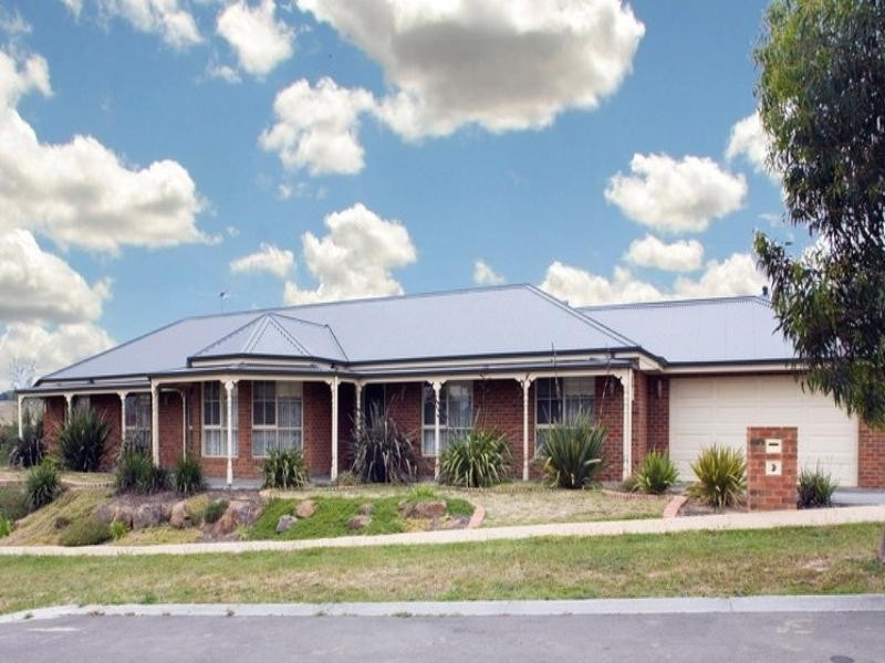 4 Angus Way, Doreen VIC 3754