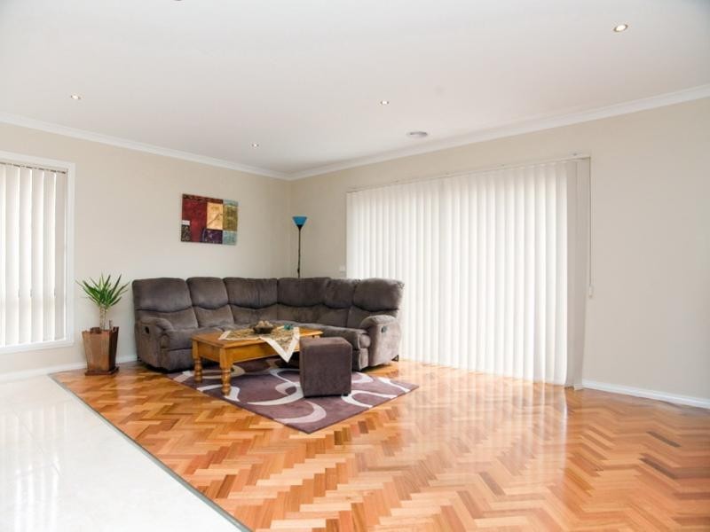 21 Chocolate Lilly, Epping VIC 3076