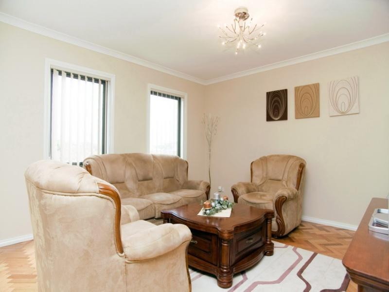 21 Chocolate Lilly, Epping VIC 3076