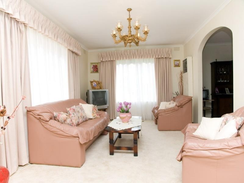 45 Cumberland Crescent, Thomastown VIC 3074