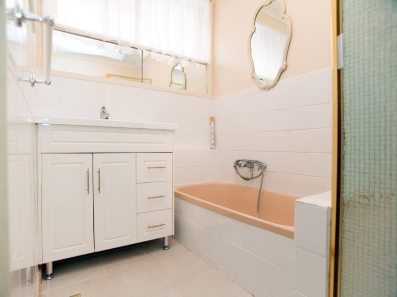 45 Cumberland Crescent, Thomastown VIC 3074