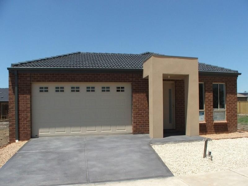 22 Mirrabucca Promenade, South Morang VIC 3752