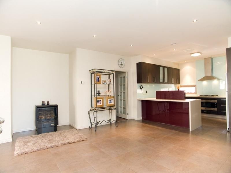 75 Ramblers Way, Doreen VIC 3754