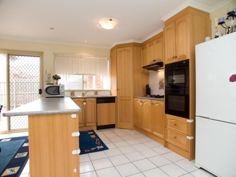 13 Healey Drive, Epping VIC 3076