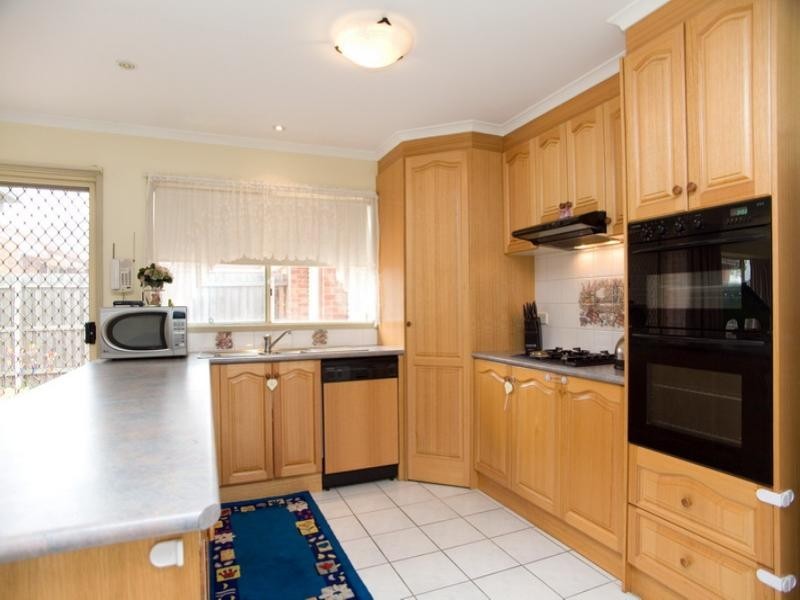 13 Healey Drive, Epping VIC 3076