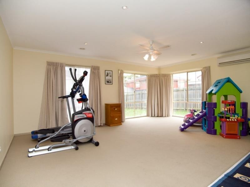13 Healey Drive, Epping VIC 3076