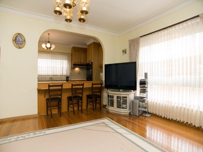 5 Ostia Court, Thomastown VIC 3074
