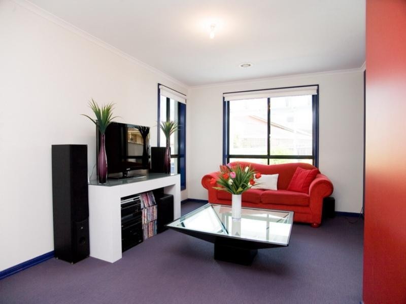 12 Elaine Close, Epping VIC 3076