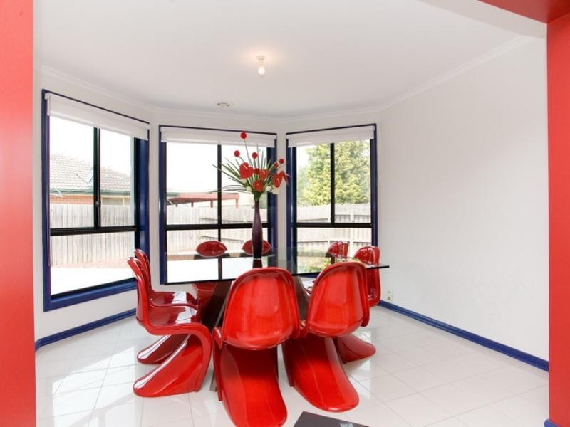 12 Elaine Close, Epping VIC 3076