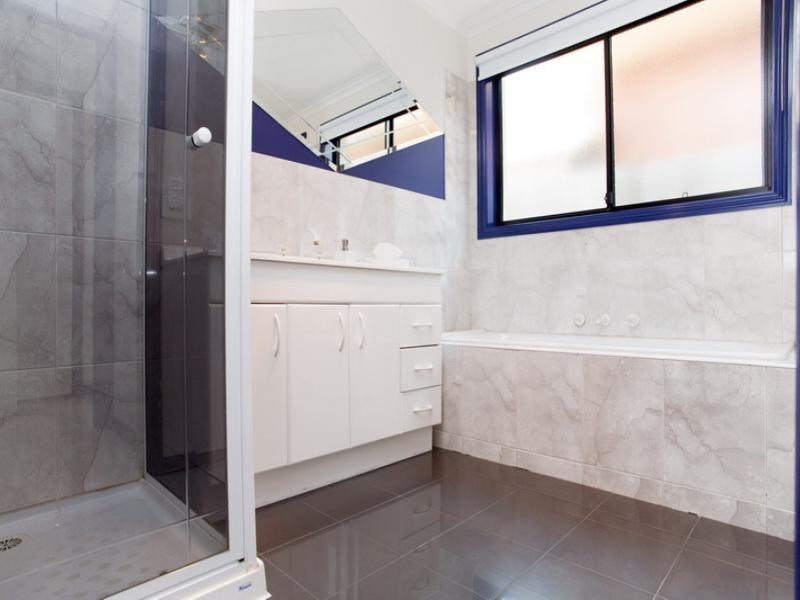 12 Elaine Close, Epping VIC 3076