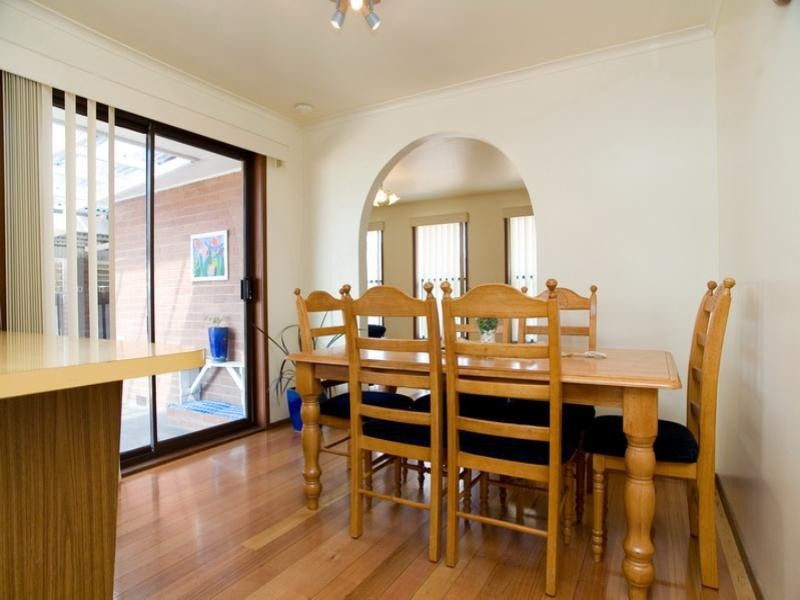 10 Natalie Court, Thomastown VIC 3074