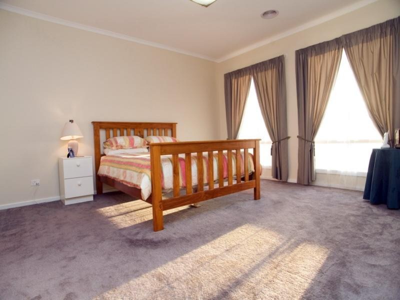 26 Gatestone Road, Epping VIC 3076