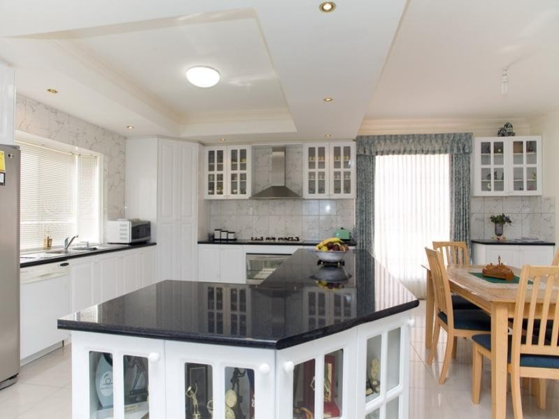 1 Alexis Close, South Morang VIC 3752