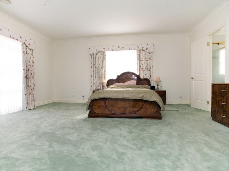 1 Alexis Close, South Morang VIC 3752