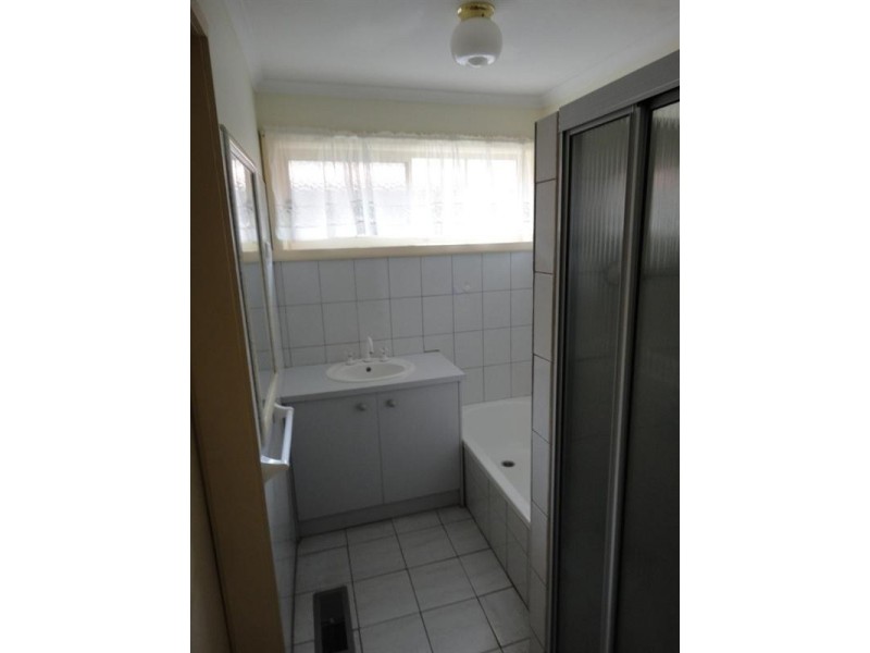 19 Menzies Parade, Lalor VIC 3075