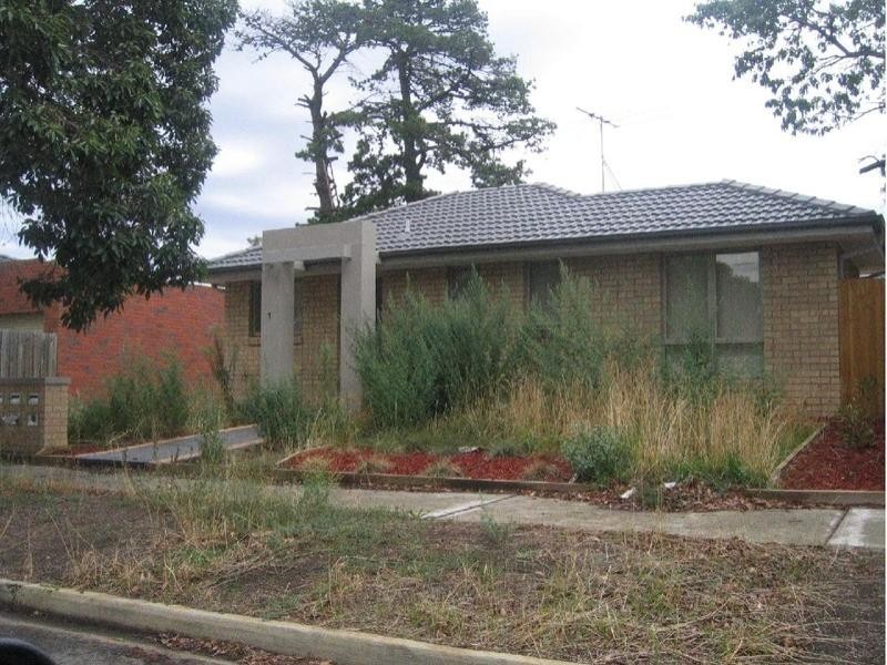 1/13 Shand Road, Reservoir VIC 3073
