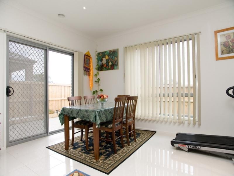 14 Dunolly Street, Epping VIC 3076