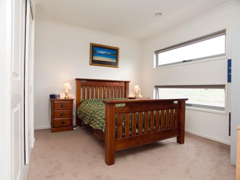 14 Dunolly Street, Epping VIC 3076