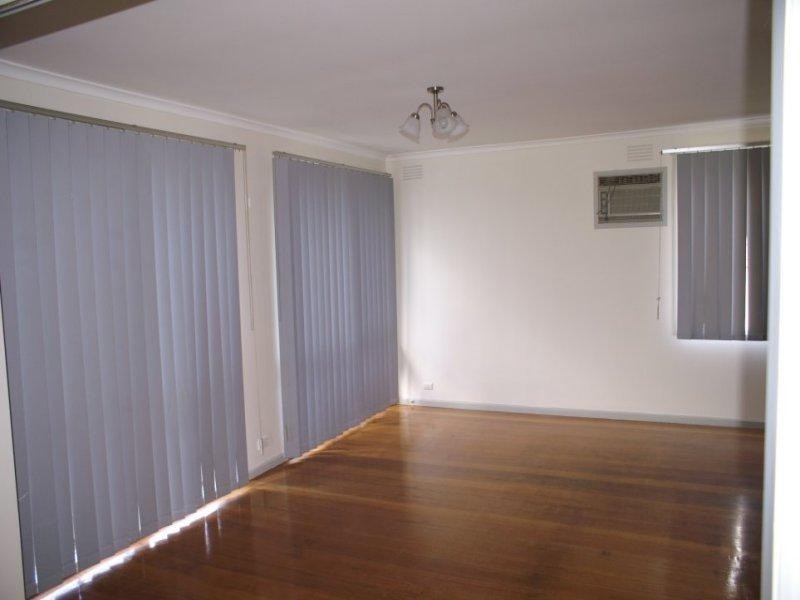 19 Greenbrook Drive, Epping VIC 3076