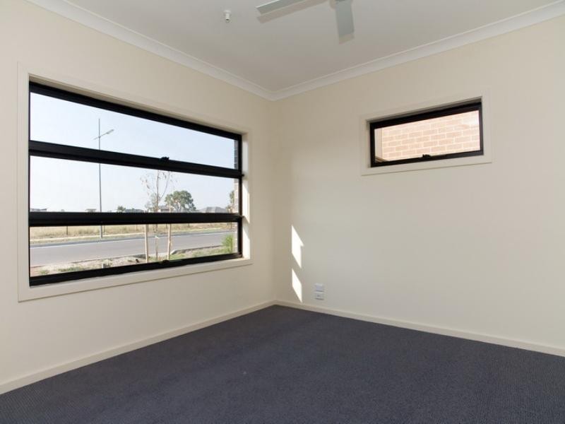 14 Creeds Farm Lane, Epping VIC 3076