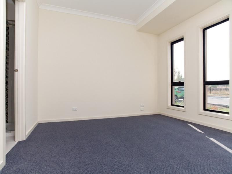 14 Creeds Farm Lane, Epping VIC 3076