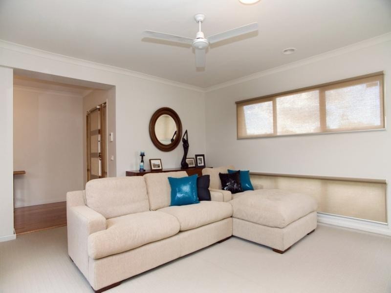 8 Creeds Farm Lane, Epping VIC 3076