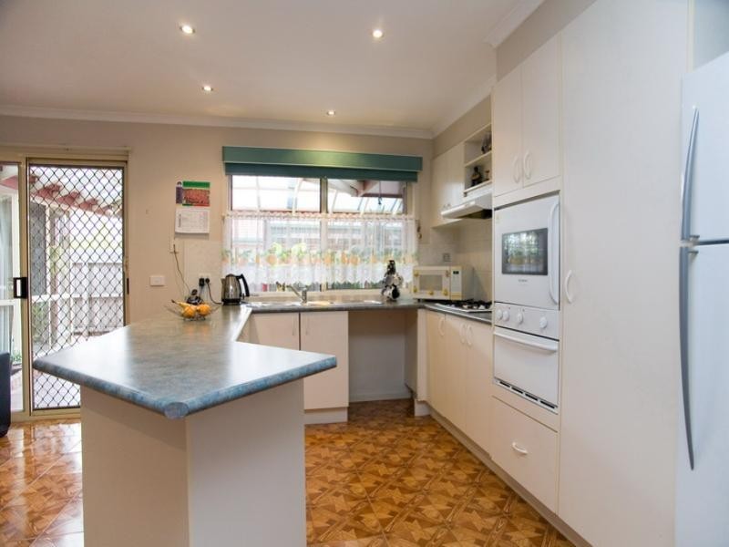 2 Dora Way, Epping VIC 3076