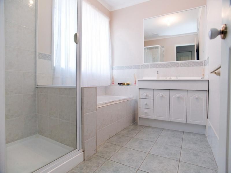 2 Dora Way, Epping VIC 3076