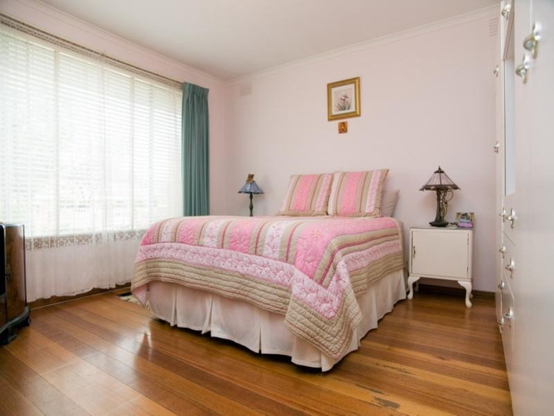 56 Oxford Drive, Thomastown VIC 3074