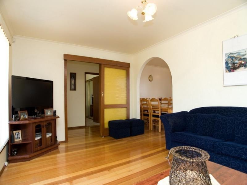 10 Natalie Court, Thomastown VIC 3074