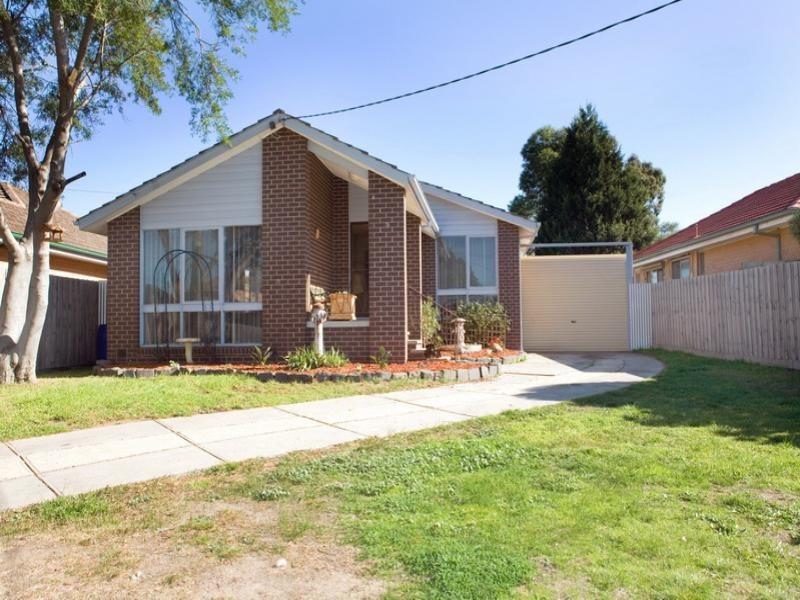 9 Lee Street, Craigieburn VIC 3064