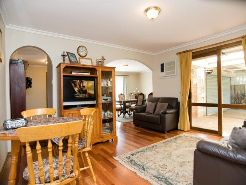 6 Mentor Court, Epping VIC 3076