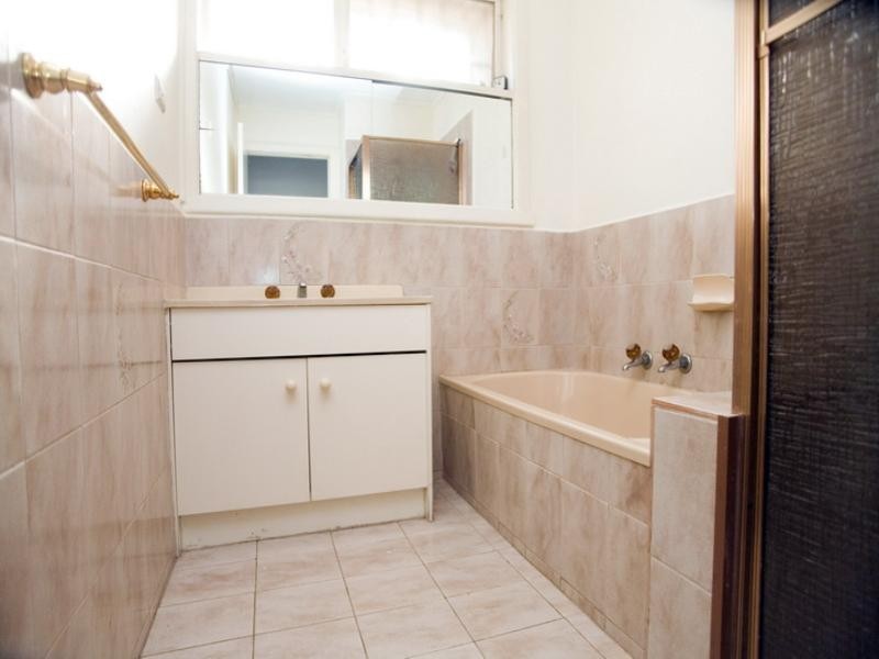 36 Queen Street, Lalor VIC 3075