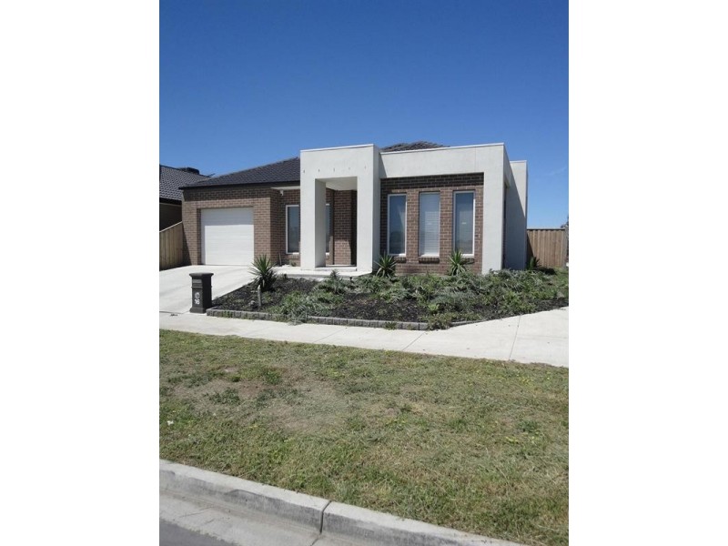 16 Kassandra Heights, Epping VIC 3076