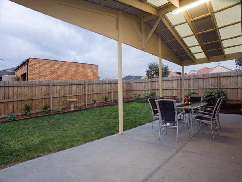 16 Toulouse Road, South Morang VIC 3752