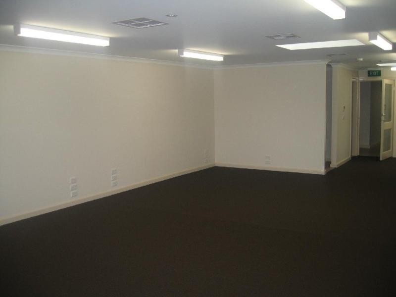 734 First Floor, Suite 2 High Street, Epping VIC 3076