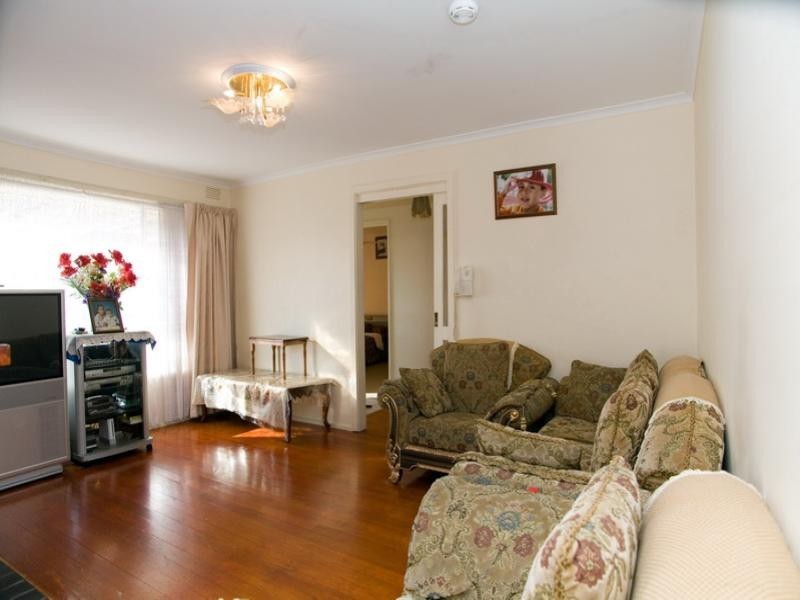 41 Regal Avenue, Thomastown VIC 3074